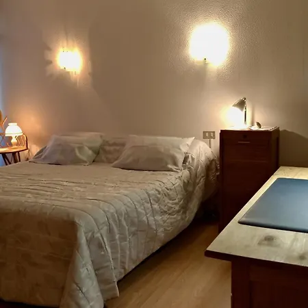 Spacious Air Conditionned With Balcony